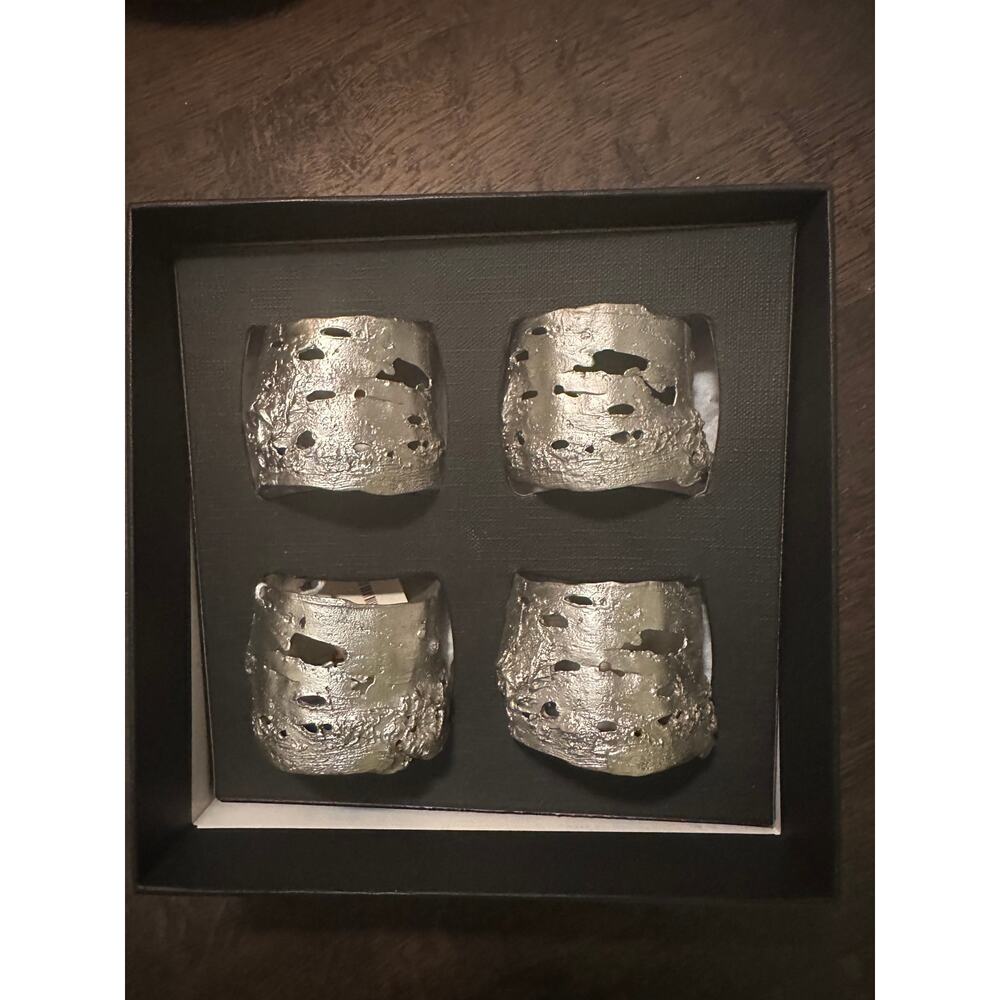 NEW MICHAEL MICHAUD BIRCH SET OF 4 NAPKIN RINGS